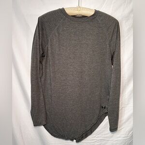 Under Armour Grey Long Sleeve Workout Shirt. Size Medium.